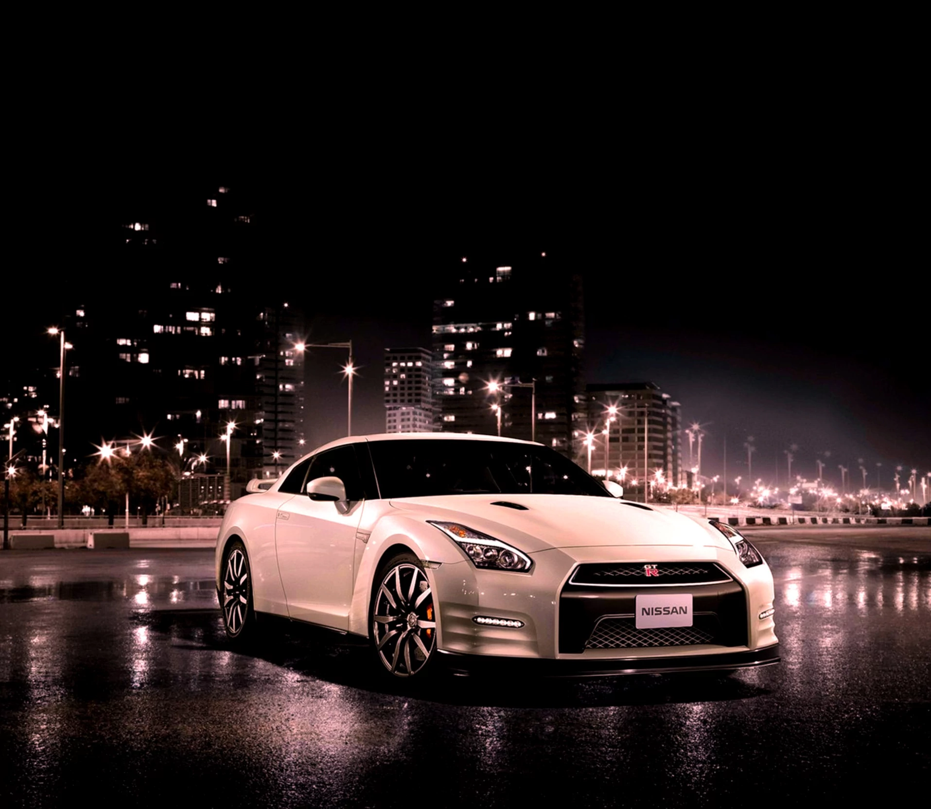 Nissan GT-R